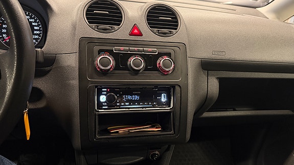 Volkswagen Caddy 4 of 5