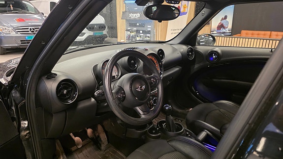 MINI Countryman Cooper D 5 of 5
