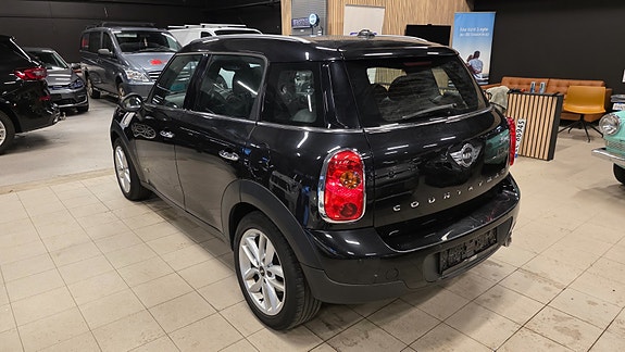 MINI Countryman Cooper D 4 of 5