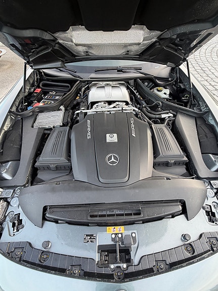 Mercedes-Benz AMG GT S 12 of 30