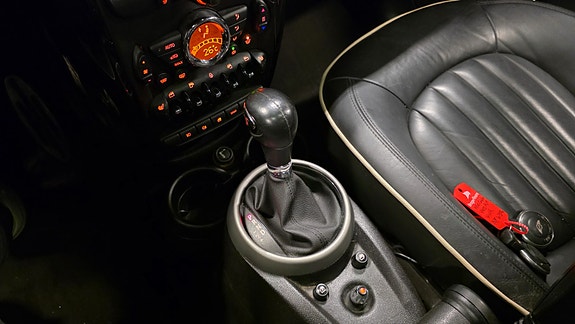 MINI Cooper S 12 of 14