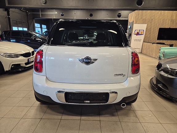 MINI Countryman Cooper D 6 of 14