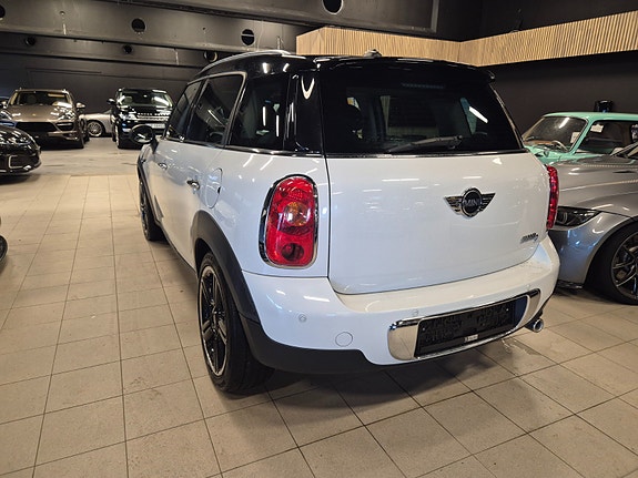 MINI Countryman Cooper D 7 of 14