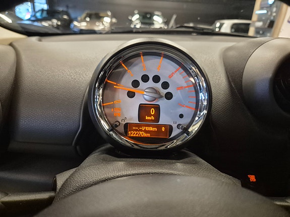MINI Countryman Cooper D 13 of 14