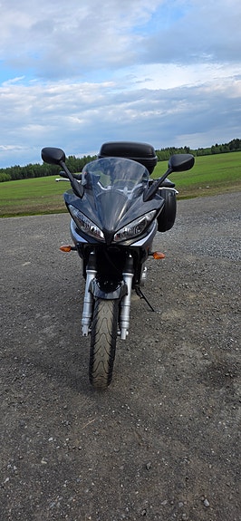 Yamaha FZ6-S Fazer 7 of 10