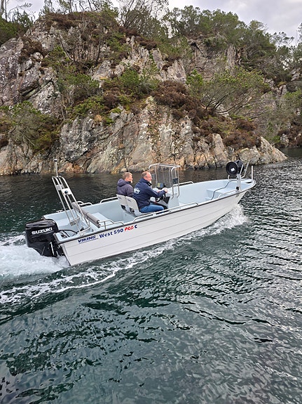 NYHET! West 590 Pro C – solid båt for både fiske og fine dager på sjøen