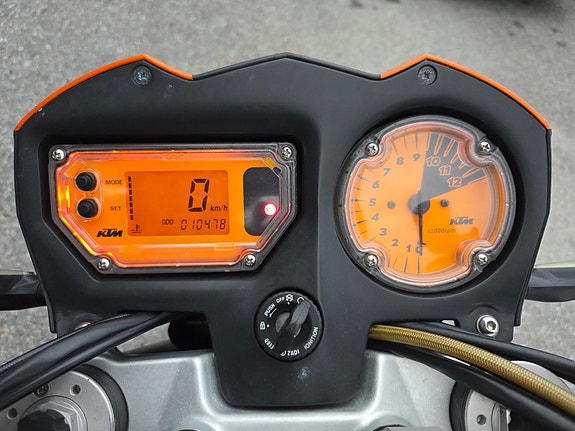 KTM 990 Super Duke 5 of 5