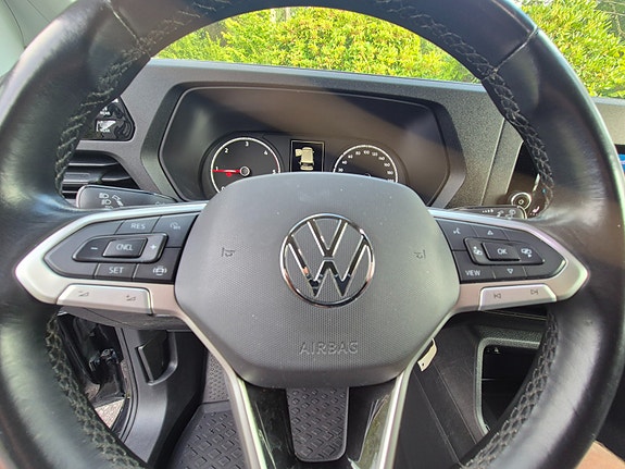 Volkswagen Caddy 16 of 30