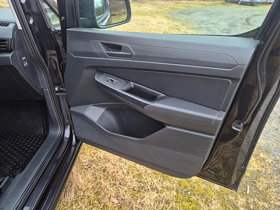 Volkswagen Caddy 13 of 30