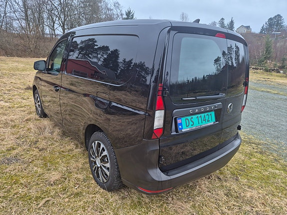 Volkswagen Caddy 4 of 5