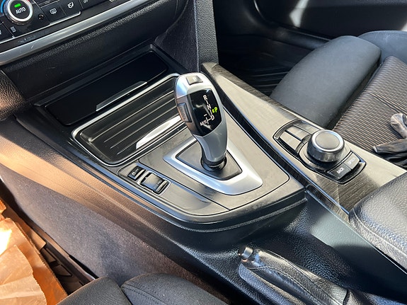 BMW 316d 15 of 20