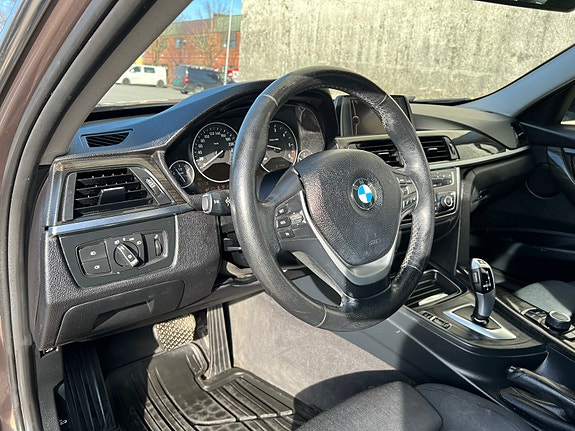 BMW 316d 16 of 20