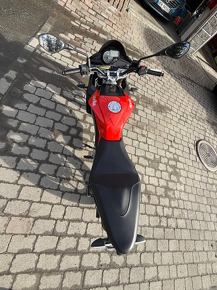 Aprilia RS 125 Tuono 13 of 19