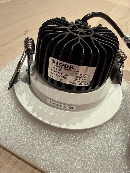 Product image 3 of 4