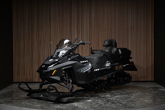 Lynx Commander 800 E-tec