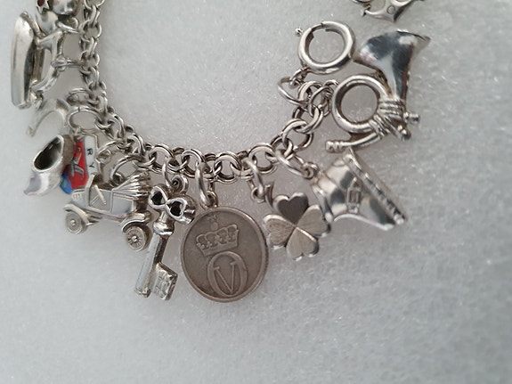 Product image 5 of 9