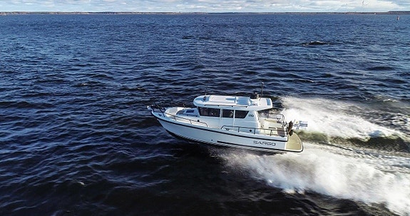 - NY - SARGO 28 - SIDEPORT - 2 CABINER - 4 of 5