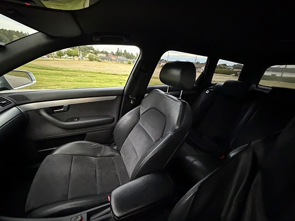 Audi A4 8 of 14