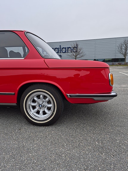 BMW 1502 17 of 30