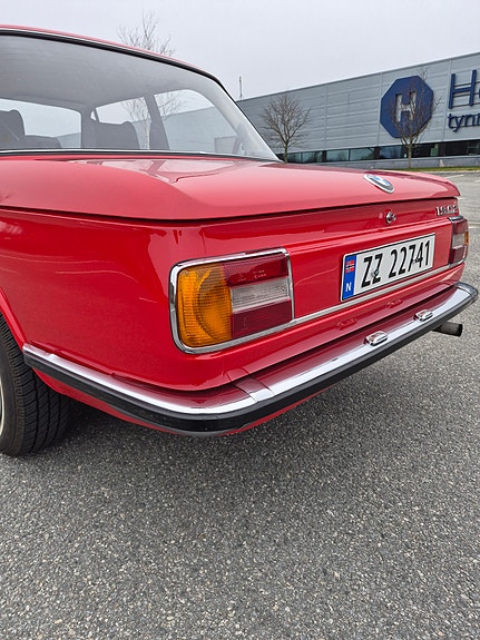 BMW 1502 12 of 30