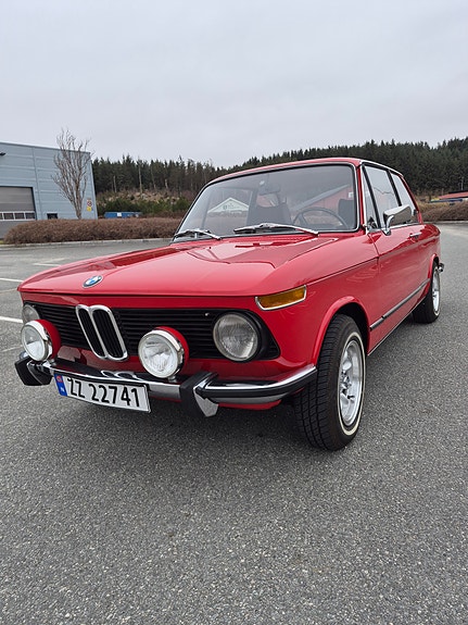 BMW 1502 4 of 30