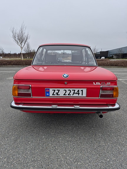 BMW 1502 10 of 30