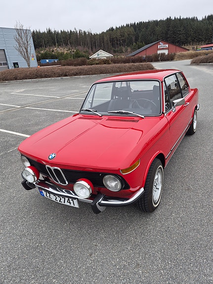 BMW 1502 5 of 30