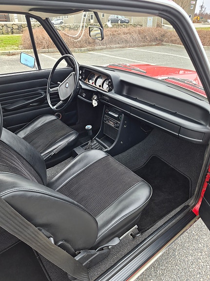 BMW 1502 28 of 30