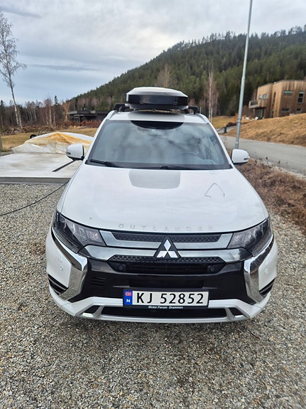 Mitsubishi Outlander 3 of 12
