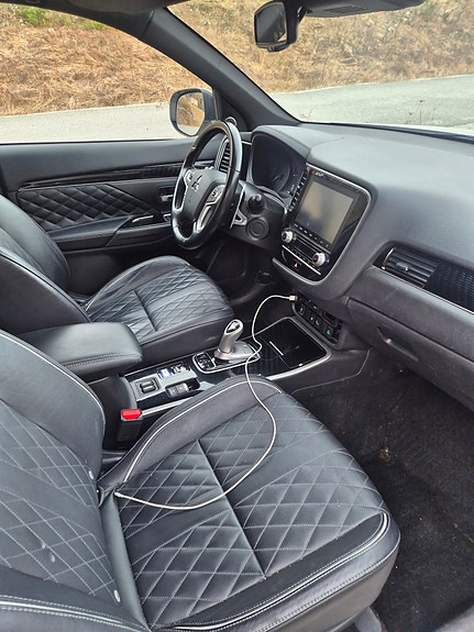 Mitsubishi Outlander 7 of 12