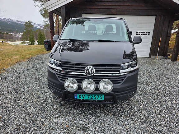 Volkswagen Transporter 3 of 5
