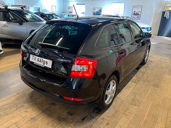 Skoda Rapid Spaceback 7 of 30