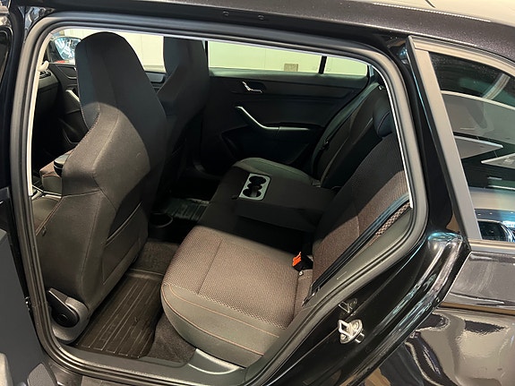 Skoda Rapid Spaceback 13 of 30