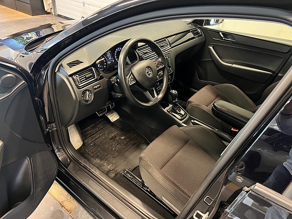 Skoda Rapid Spaceback 14 of 30