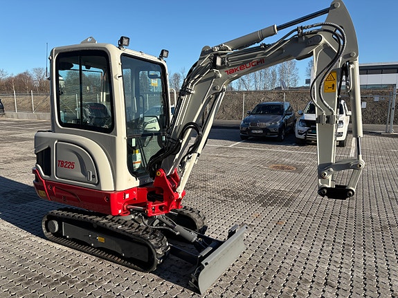 Takeuchi TB225, 4år/4000t garanti, på lager 7 of 9