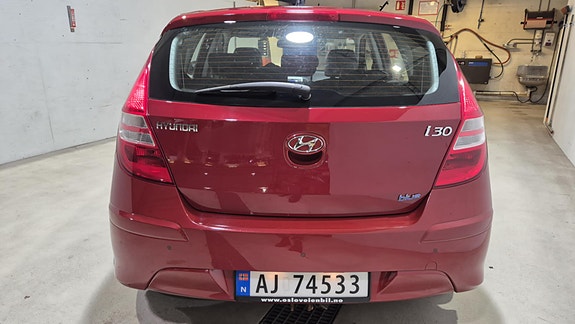 Hyundai i30 3 of 5