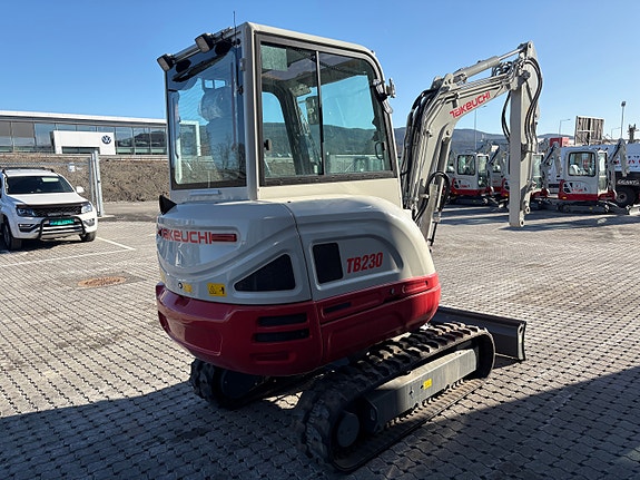 Takeuchi TB230, 4 år/4000t garanti, på lager 6 of 10