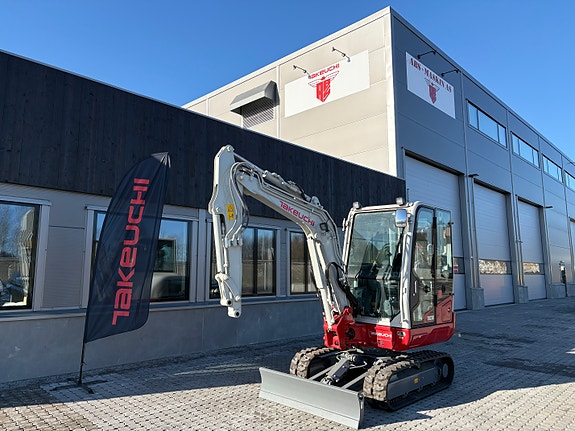 Takeuchi TB230, 4 år/4000t garanti, på lager