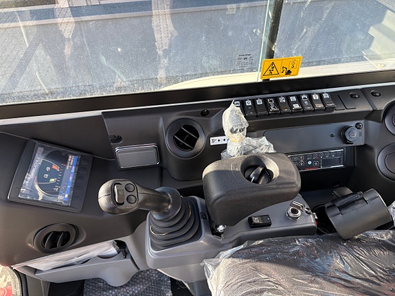 Takeuchi TB230, 4 år/4000t garanti, på lager 10 of 10