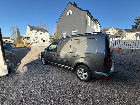 Volkswagen Caddy Maxi 4 of 5