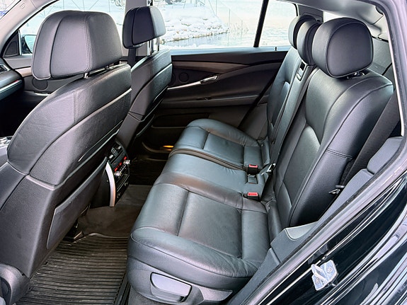 BMW 5-Serie GT 8 of 12