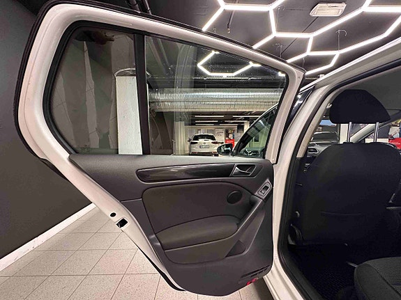 Volkswagen Golf VI 29 of 30