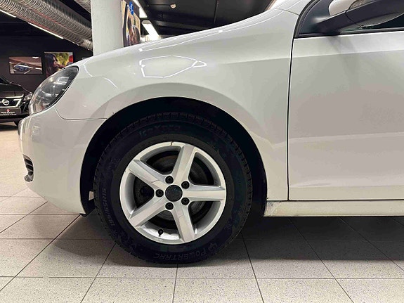 Volkswagen Golf VI 3 of 30