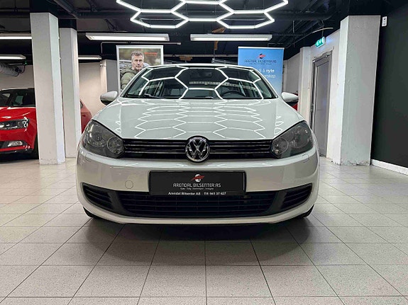 Volkswagen Golf VI 2 of 30