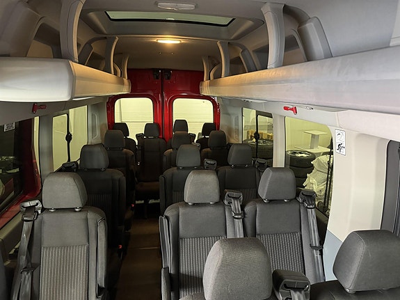 Ford Transit 13 of 19
