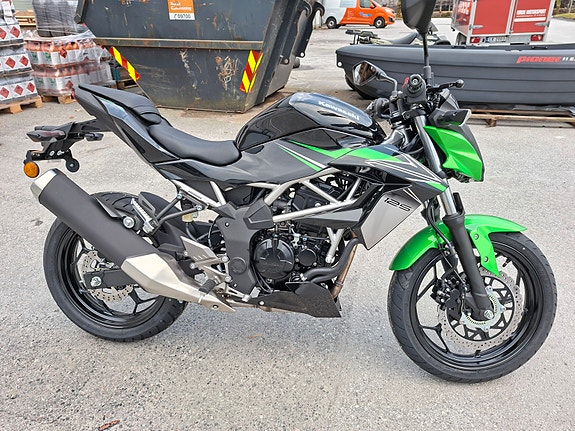 Kawasaki Z125 - Lager tømming nye 2024 modeller - Spar kr 17 000,- 2 of 7