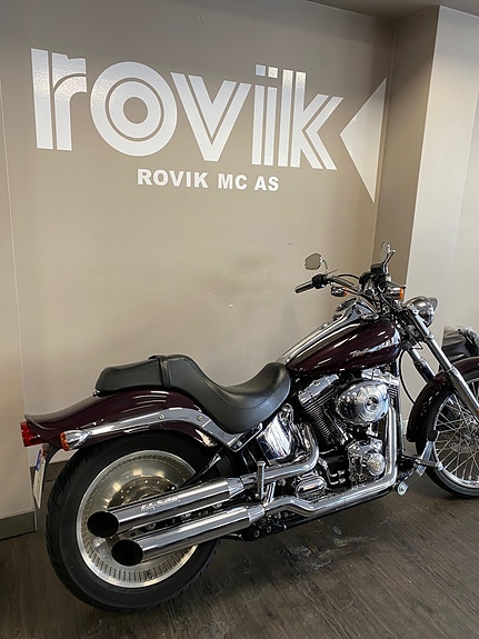 Harley-Davidson FXSTDI  Softail Deuce 2 of 4