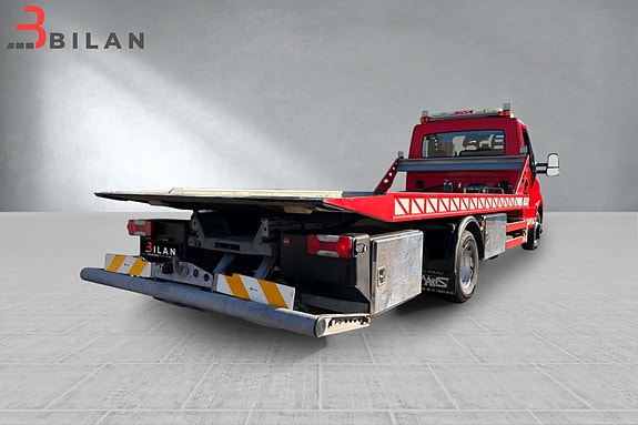 Iveco 12 of 30