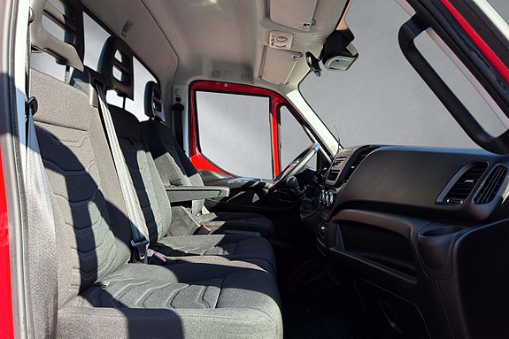 Iveco 28 of 30