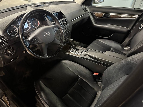 Mercedes-Benz C220 d 14 of 30